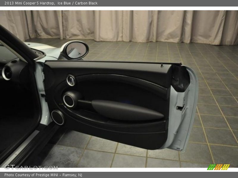 Ice Blue / Carbon Black 2013 Mini Cooper S Hardtop