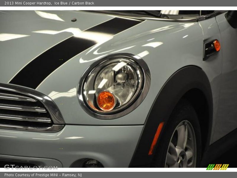 Ice Blue / Carbon Black 2013 Mini Cooper Hardtop