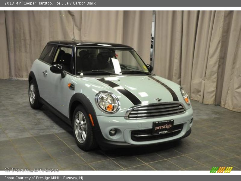 Ice Blue / Carbon Black 2013 Mini Cooper Hardtop