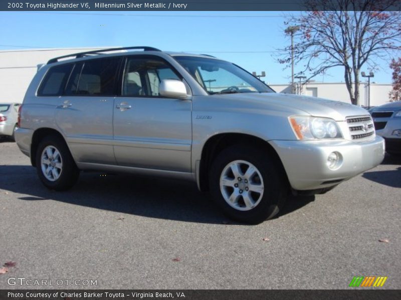 Millennium Silver Metallic / Ivory 2002 Toyota Highlander V6