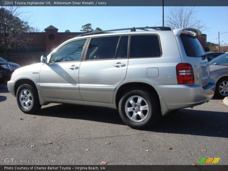 Millennium Silver Metallic / Ivory 2002 Toyota Highlander V6