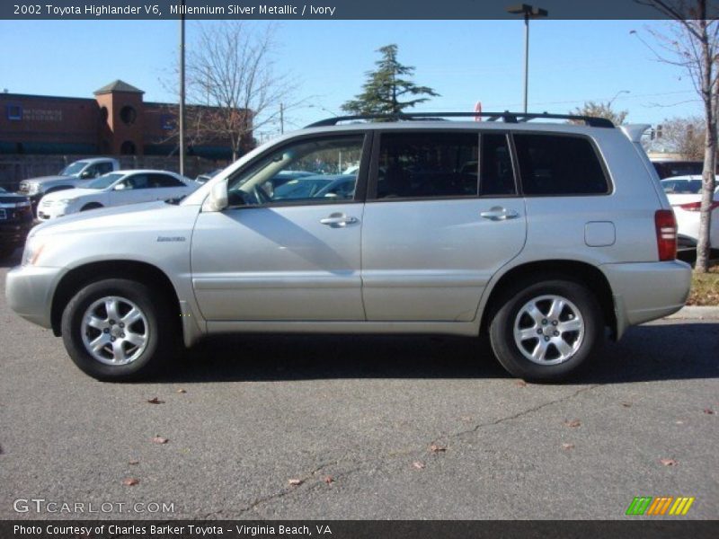 Millennium Silver Metallic / Ivory 2002 Toyota Highlander V6