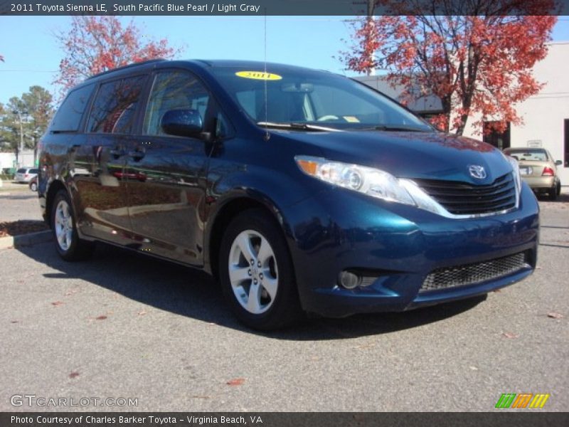 South Pacific Blue Pearl / Light Gray 2011 Toyota Sienna LE