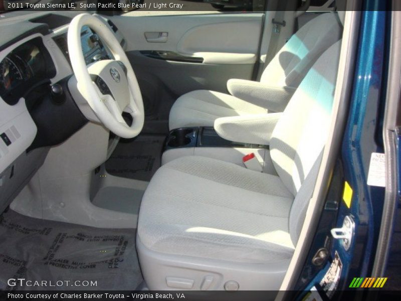 South Pacific Blue Pearl / Light Gray 2011 Toyota Sienna LE