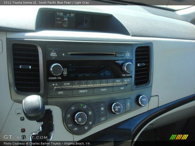 South Pacific Blue Pearl / Light Gray 2011 Toyota Sienna LE
