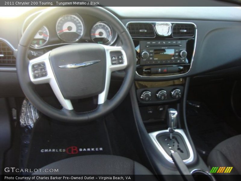 Tungsten Metallic / Black 2011 Chrysler 200 Touring