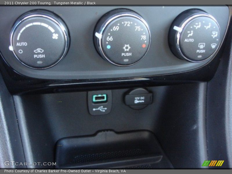 Tungsten Metallic / Black 2011 Chrysler 200 Touring