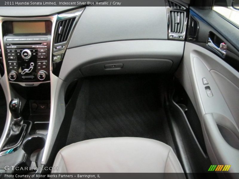Iridescent Silver Blue Metallic / Gray 2011 Hyundai Sonata Limited
