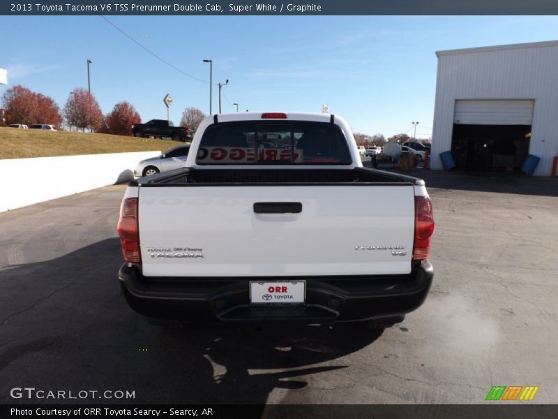 Super White / Graphite 2013 Toyota Tacoma V6 TSS Prerunner Double Cab