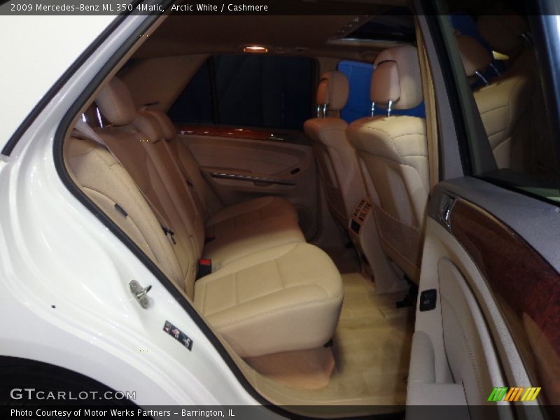Arctic White / Cashmere 2009 Mercedes-Benz ML 350 4Matic
