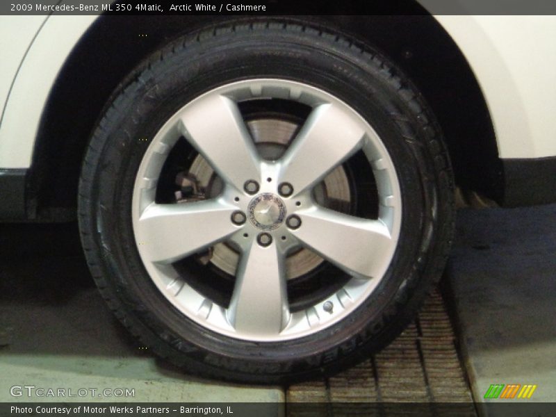 Arctic White / Cashmere 2009 Mercedes-Benz ML 350 4Matic