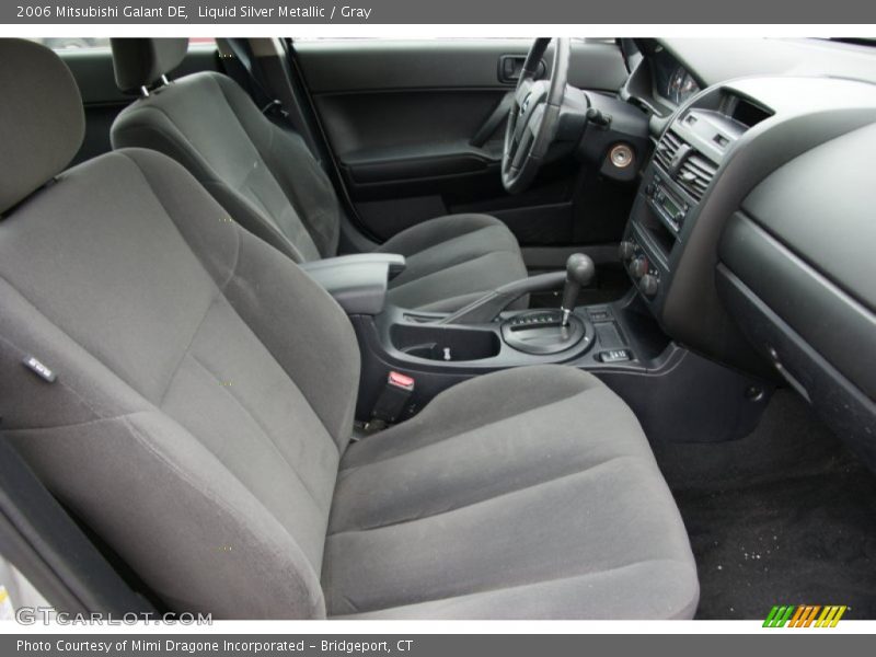 Liquid Silver Metallic / Gray 2006 Mitsubishi Galant DE