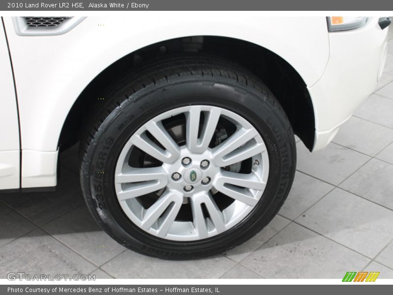 Alaska White / Ebony 2010 Land Rover LR2 HSE
