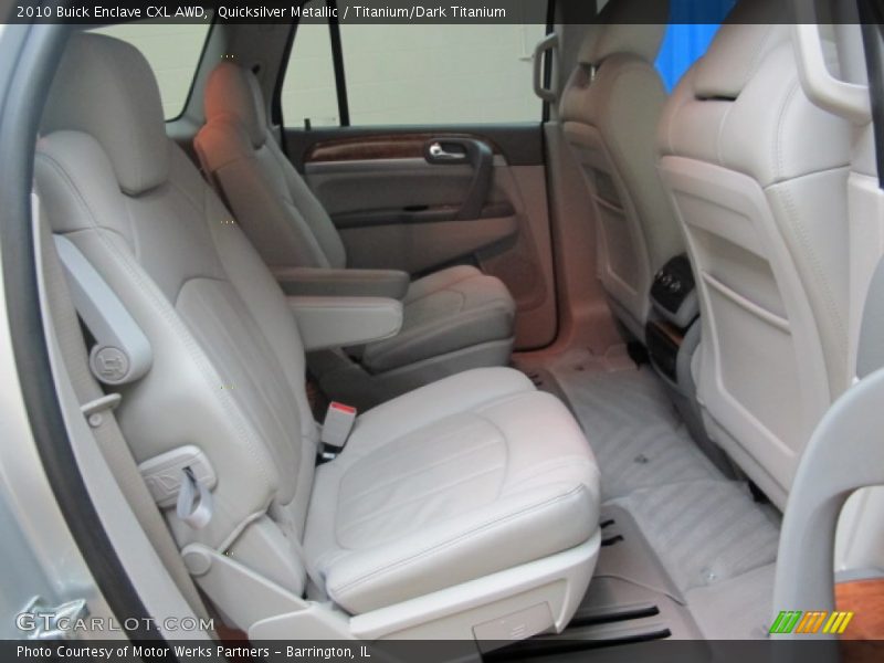 Quicksilver Metallic / Titanium/Dark Titanium 2010 Buick Enclave CXL AWD