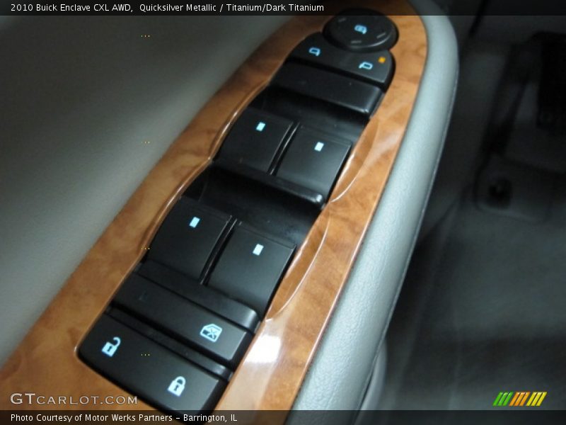 Quicksilver Metallic / Titanium/Dark Titanium 2010 Buick Enclave CXL AWD