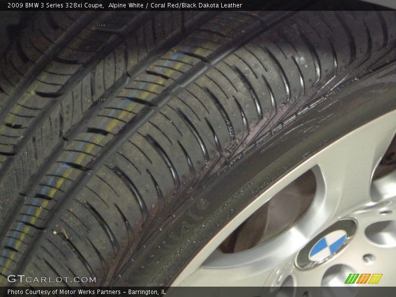 Alpine White / Coral Red/Black Dakota Leather 2009 BMW 3 Series 328xi Coupe