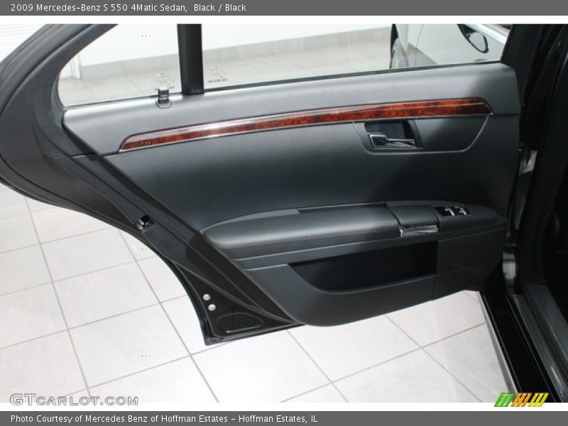 Black / Black 2009 Mercedes-Benz S 550 4Matic Sedan