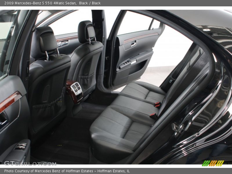 Black / Black 2009 Mercedes-Benz S 550 4Matic Sedan