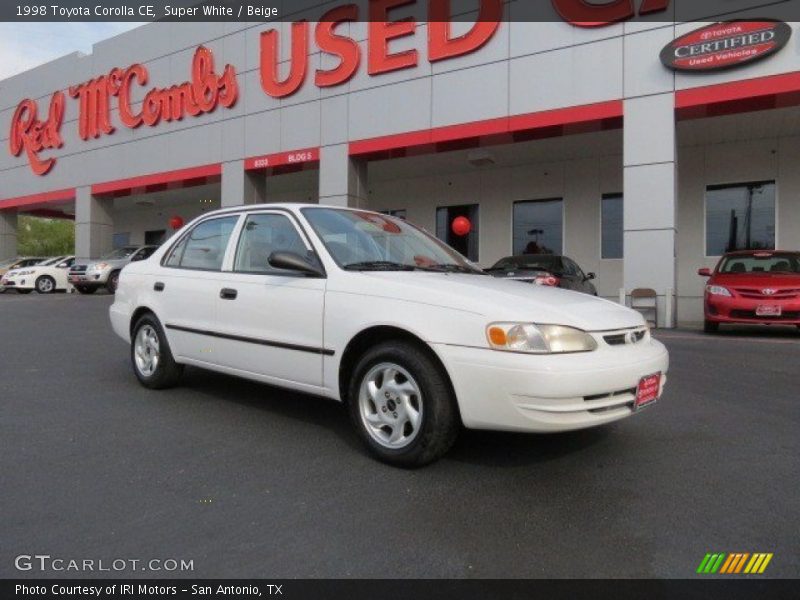 Super White / Beige 1998 Toyota Corolla CE