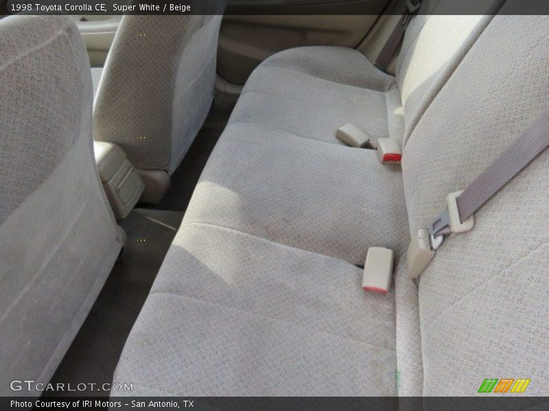 Super White / Beige 1998 Toyota Corolla CE