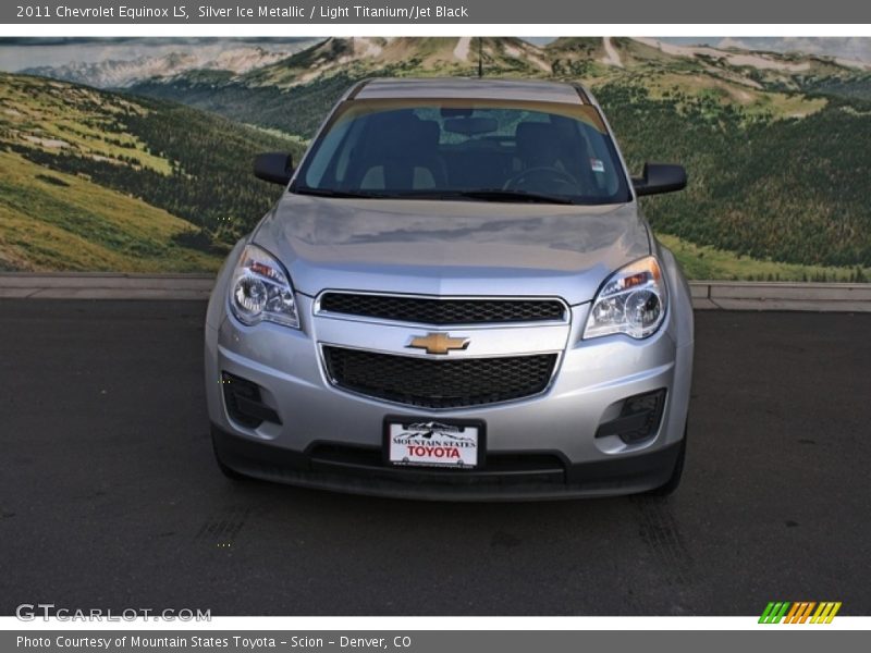 Silver Ice Metallic / Light Titanium/Jet Black 2011 Chevrolet Equinox LS