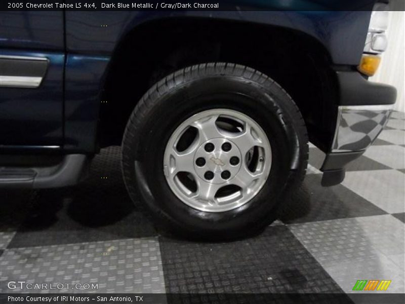 Dark Blue Metallic / Gray/Dark Charcoal 2005 Chevrolet Tahoe LS 4x4
