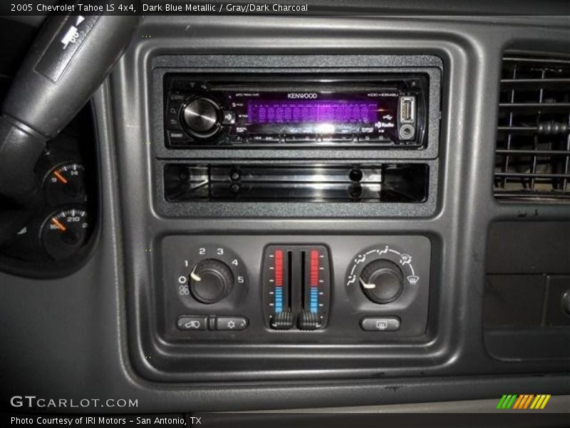 Dark Blue Metallic / Gray/Dark Charcoal 2005 Chevrolet Tahoe LS 4x4