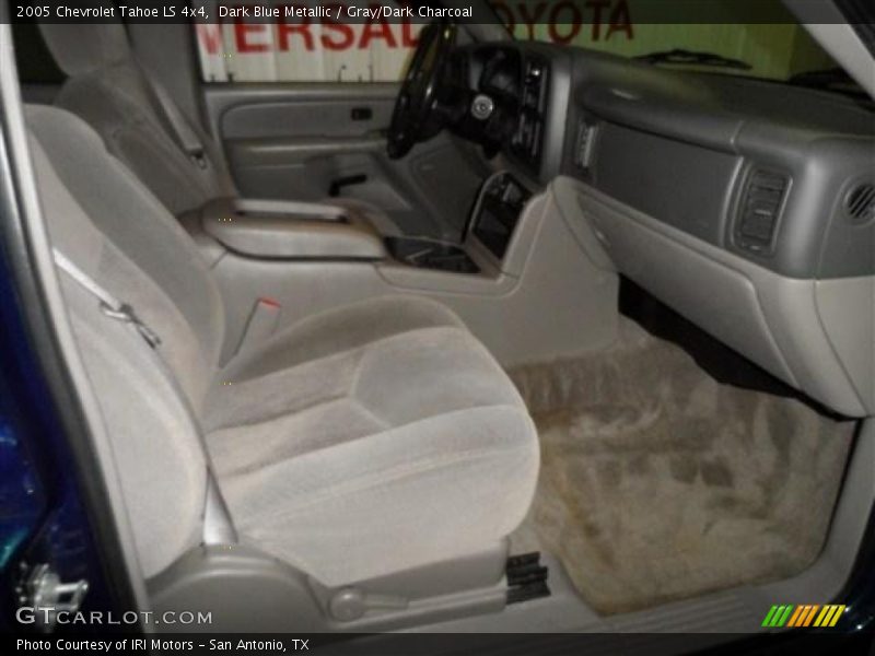 Dark Blue Metallic / Gray/Dark Charcoal 2005 Chevrolet Tahoe LS 4x4