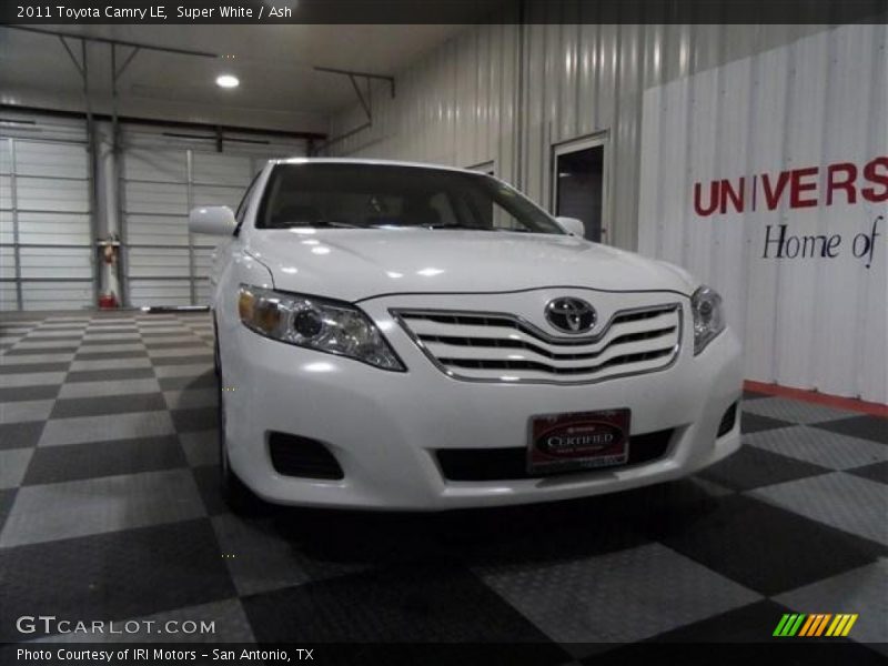 Super White / Ash 2011 Toyota Camry LE