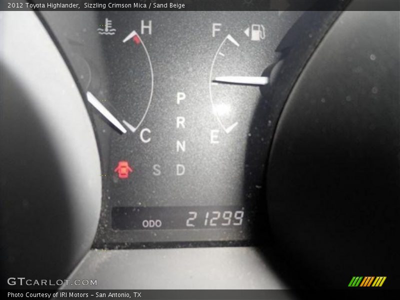 Sizzling Crimson Mica / Sand Beige 2012 Toyota Highlander