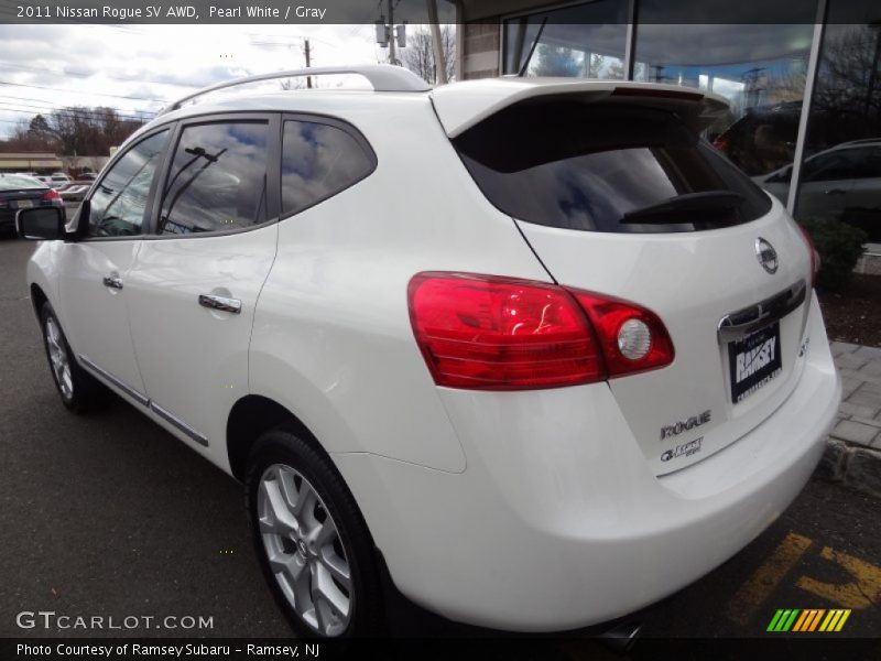 Pearl White / Gray 2011 Nissan Rogue SV AWD
