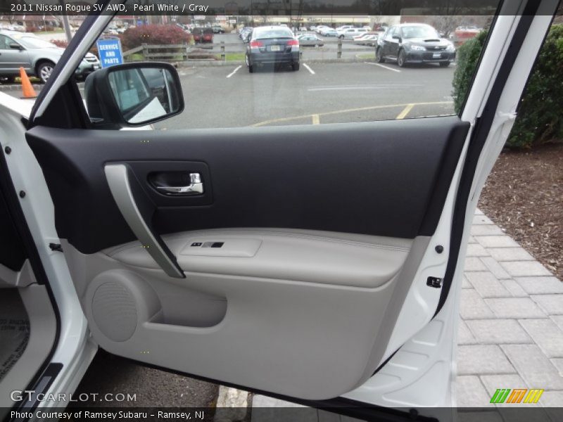 Pearl White / Gray 2011 Nissan Rogue SV AWD