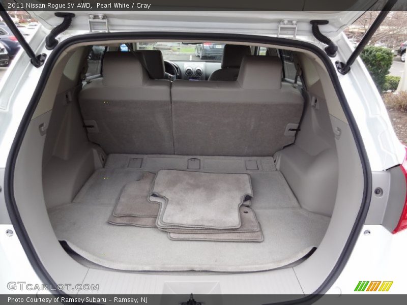 Pearl White / Gray 2011 Nissan Rogue SV AWD