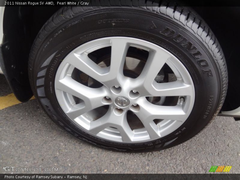 Pearl White / Gray 2011 Nissan Rogue SV AWD