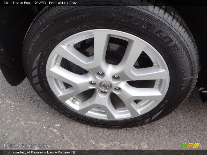 Pearl White / Gray 2011 Nissan Rogue SV AWD