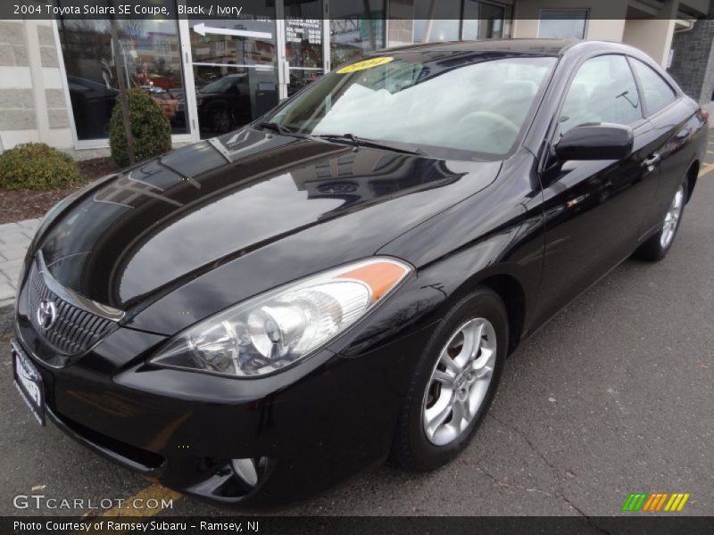 Black / Ivory 2004 Toyota Solara SE Coupe
