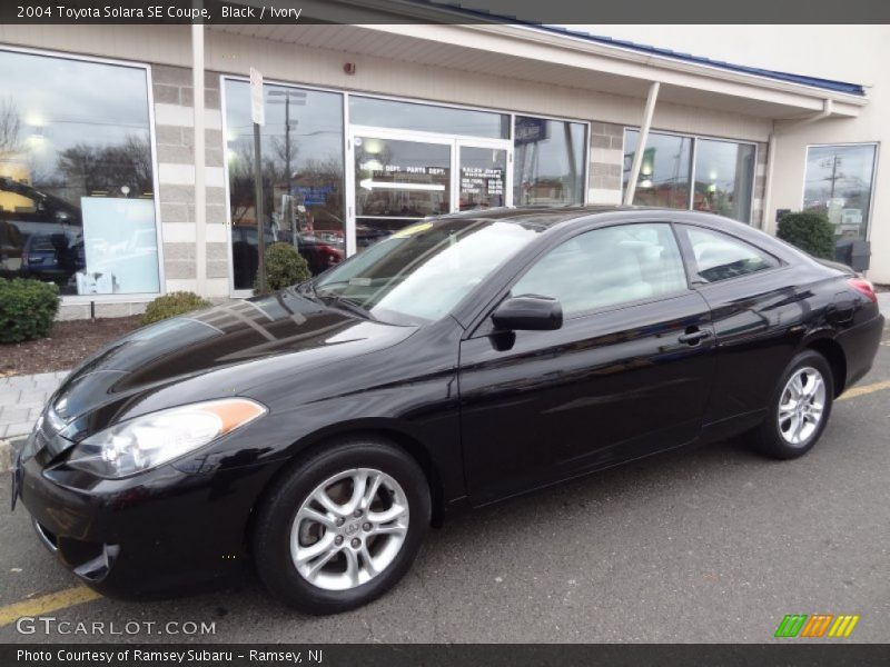 Black / Ivory 2004 Toyota Solara SE Coupe