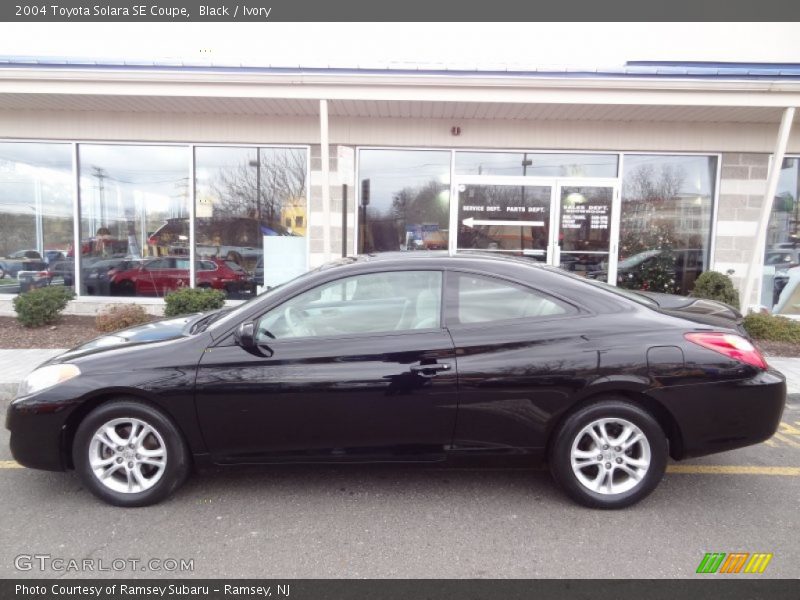 Black / Ivory 2004 Toyota Solara SE Coupe