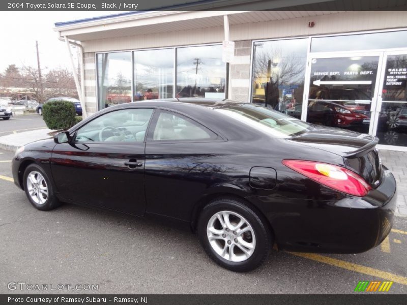 Black / Ivory 2004 Toyota Solara SE Coupe