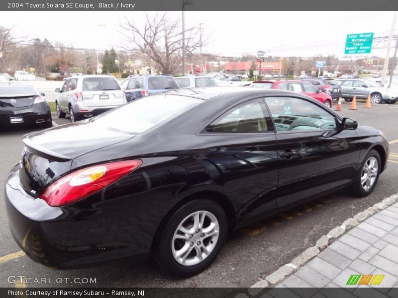 Black / Ivory 2004 Toyota Solara SE Coupe