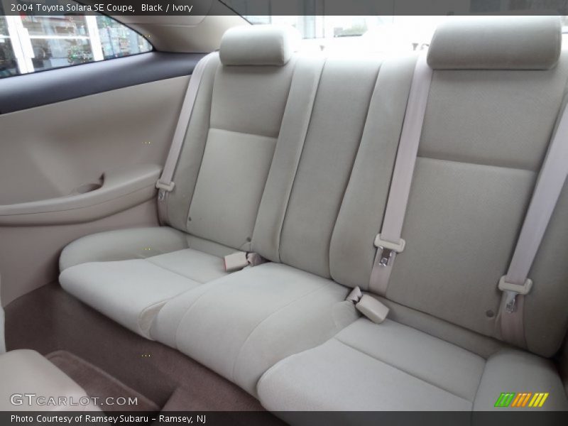 Black / Ivory 2004 Toyota Solara SE Coupe