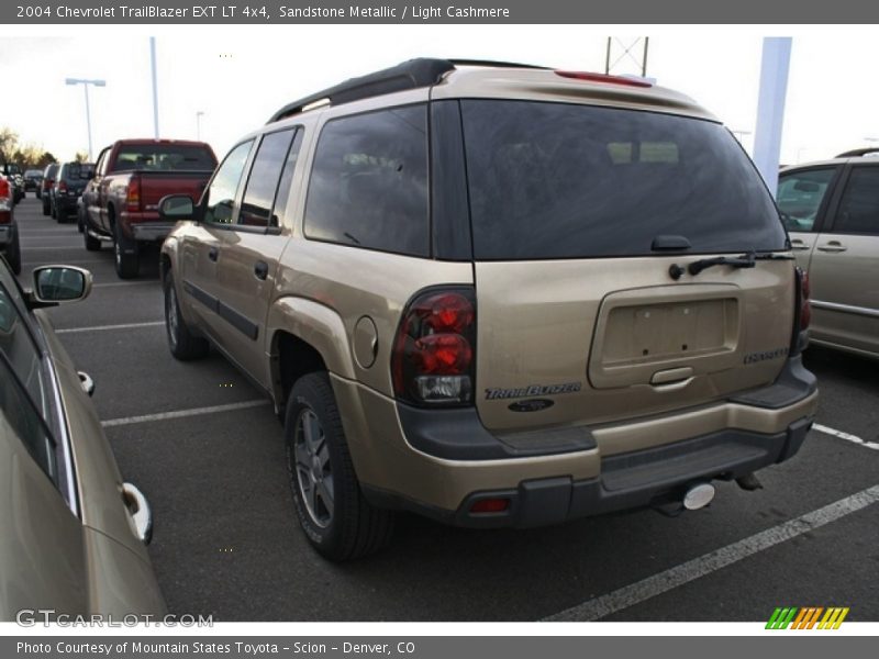 Sandstone Metallic / Light Cashmere 2004 Chevrolet TrailBlazer EXT LT 4x4