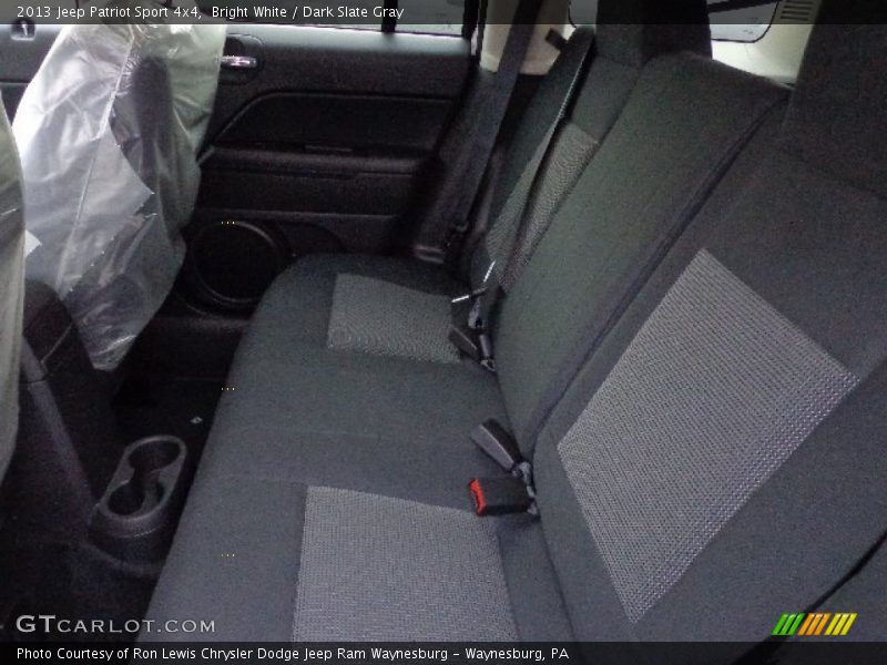 Bright White / Dark Slate Gray 2013 Jeep Patriot Sport 4x4