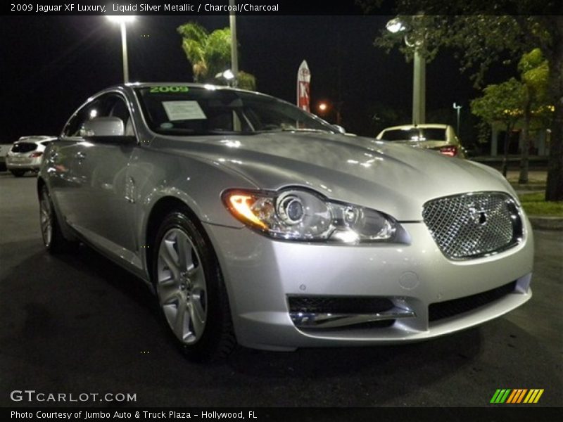 Liquid Silver Metallic / Charcoal/Charcoal 2009 Jaguar XF Luxury