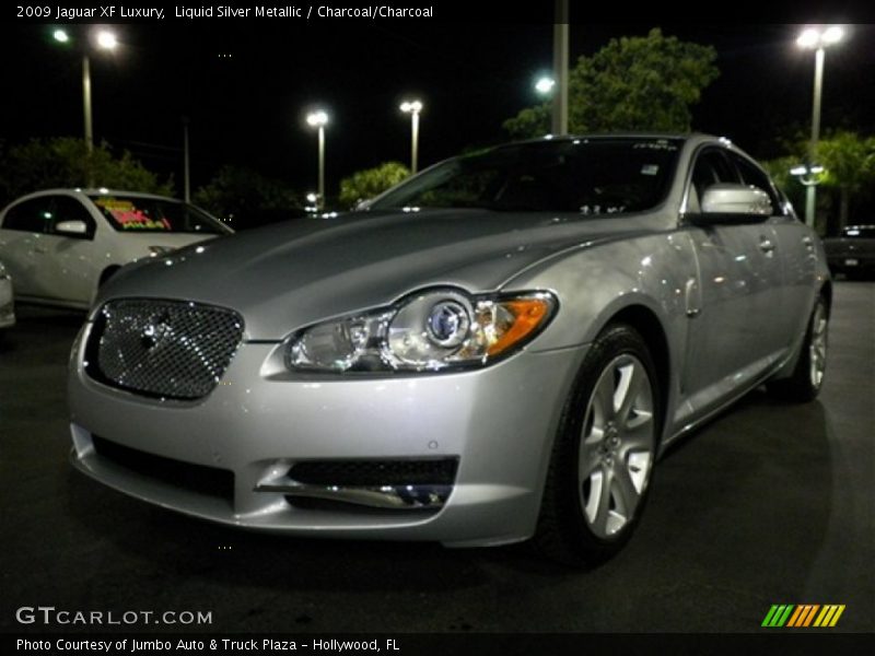 Liquid Silver Metallic / Charcoal/Charcoal 2009 Jaguar XF Luxury