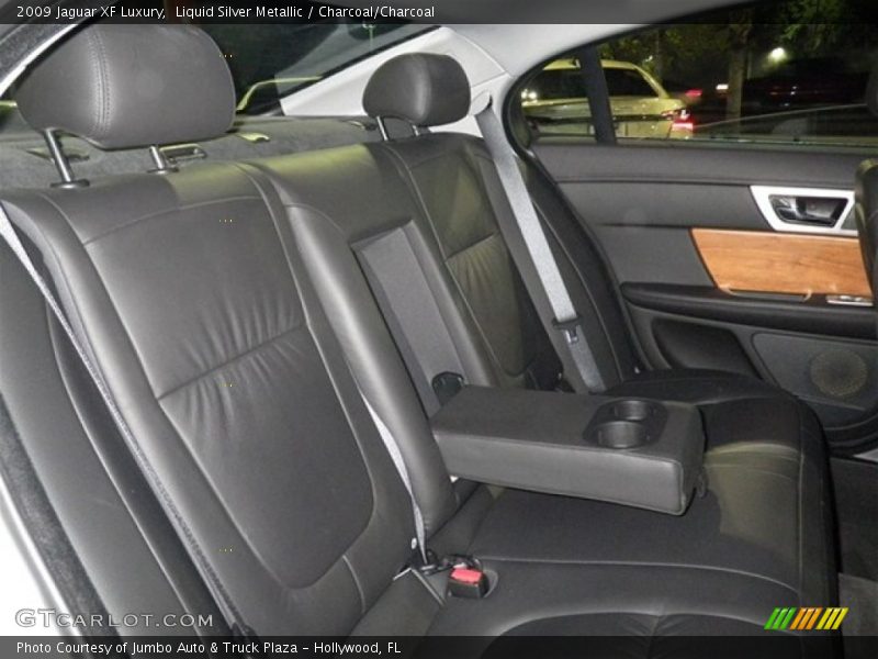 Liquid Silver Metallic / Charcoal/Charcoal 2009 Jaguar XF Luxury