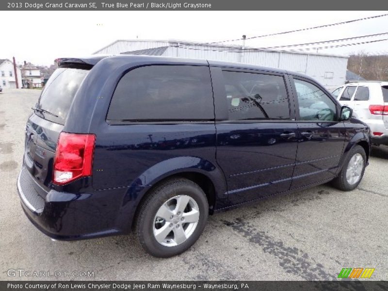 True Blue Pearl / Black/Light Graystone 2013 Dodge Grand Caravan SE