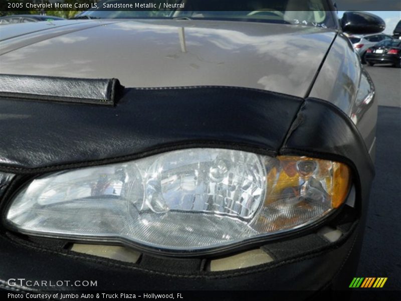 Sandstone Metallic / Neutral 2005 Chevrolet Monte Carlo LS