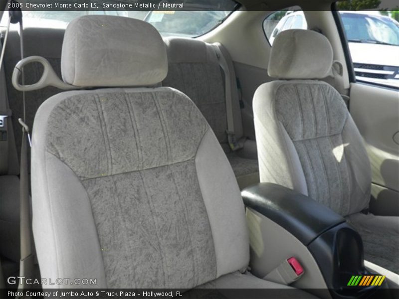 Sandstone Metallic / Neutral 2005 Chevrolet Monte Carlo LS