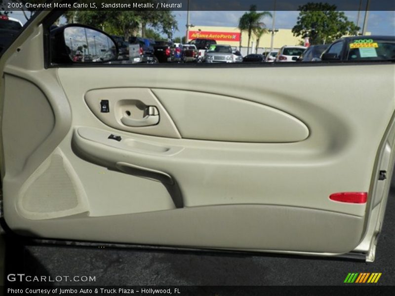 Sandstone Metallic / Neutral 2005 Chevrolet Monte Carlo LS